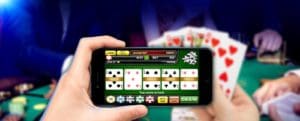 Playing poker on a mobile phone
