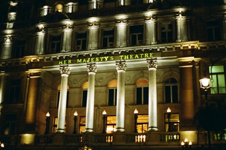 Her Majesty's Theatre in London, at night